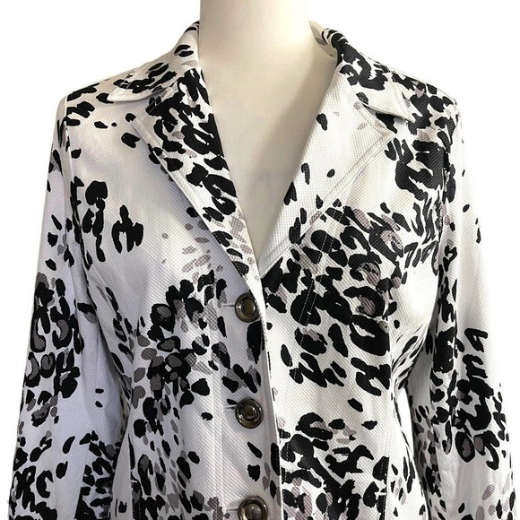 Laura Ashley Blazer Jacket size Petite Medium Animal Print Black White EUC - Picture 2 of 10